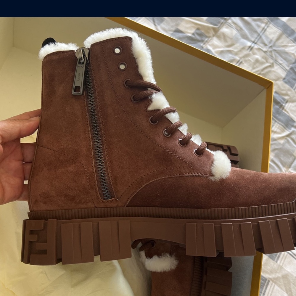 New men’s fendi boots